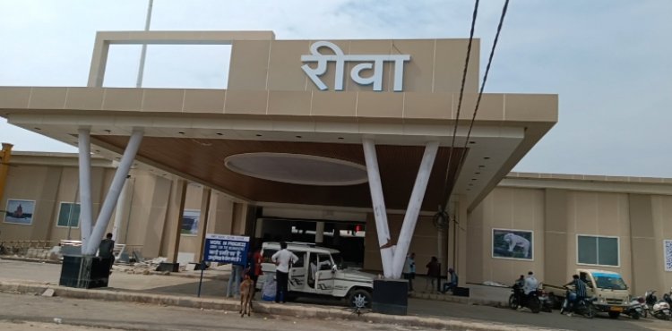 रीवा रेलवे स्टेशन बना टिकट दलाली का बड़ा अड्डा, यहां दलाल ही चट कर जाते हैं तत्काल की सीटें