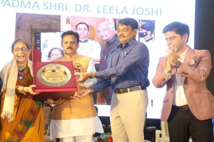 डाक्टर्स डे पर डिप्टी सीएम ने भोपाल में चिकित्सकों को किया सम्मानित, रीवा के भी दो चिकित्सक हुए सम्मानित