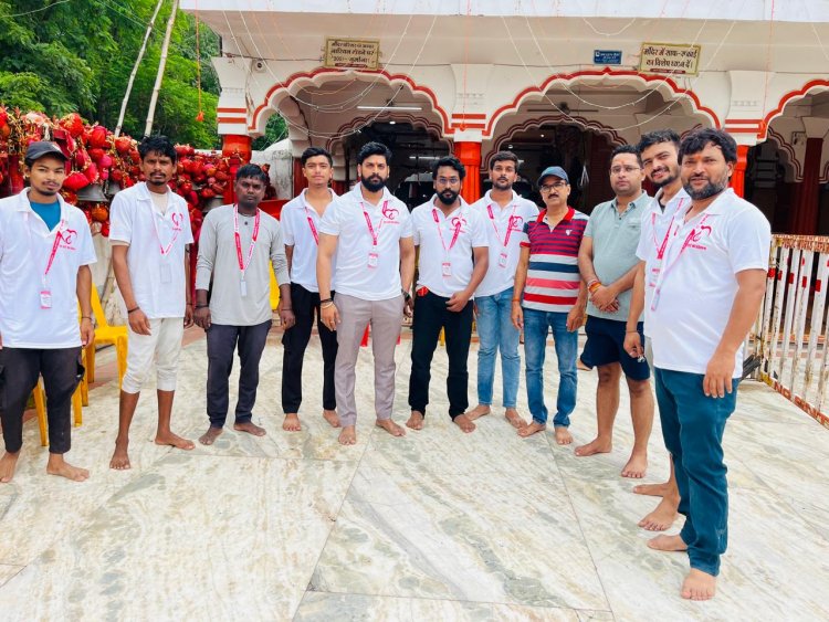 अब चिरहुला मंदिर परिसर नहीं दिखेगा गंदा, युवाओं ने उठाया साफ सुथरा रखने का संकल्प, गुरु पूर्णिमा के दिन स्वच्छता अभियान से की मिशन की शुरुआत