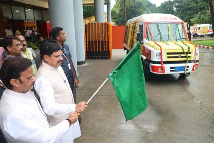 148 शव वाहनों को सीएम और डिप्टी सीएम ने दिखाई हरी झंडी, अस्पतालों में नि:शुल्क मिलेगी, रीवा को मिले 4