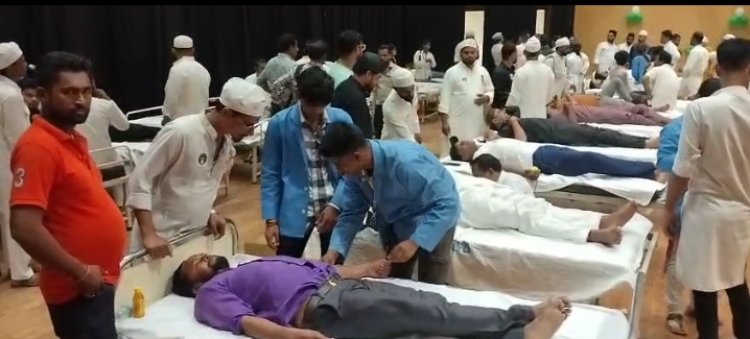 मुस्लिम समाज ने रक्तदान में रचा नया इतिहास, अब तक का हाइजेस्ट ब्लड डोनेशन का बनाया रिकॉर्ड
